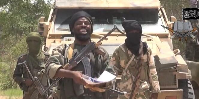  Aboubakar Shekau, le chef du groupe islamiste armé nigérian Boko Haram, a revendiqué les attentats perpétrés le 25 juin à Abuja et Lagos.