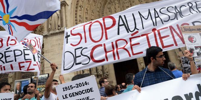 Une manifestation en soutien aux chrétiens d'Irak, le 27 juillet à Paris.