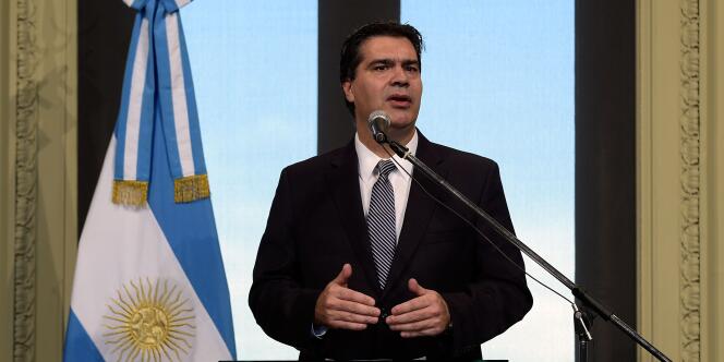 M. Capitanich, chef du gouvernement argentin, lors d'une conférence de presse, le 30 juillet 2014. 