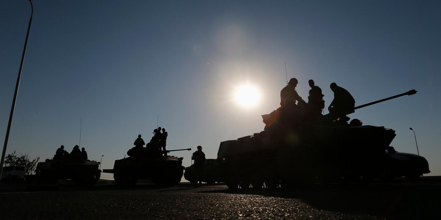Pourquoi La Russie Veut Attaquer L Ukraine A la frontière entre l'Ukraine et la Russie, tension et confusion