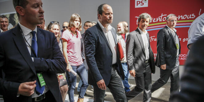 Jean-Christophe Cambadélis et David Assouline participent à la séance d'ouverture de l'université d'été du Parti socialiste à La Rochelle, vendredi 29 août 2014.