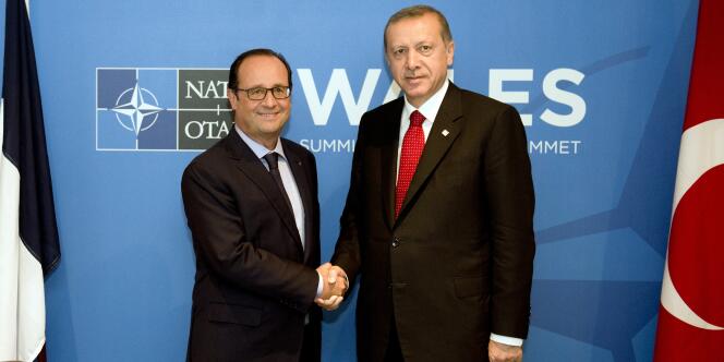 Francois Hollande et Recep Tayyip Erdogan lors du sommet de l'OTAN, à Newport, le 4 septembre 2014.