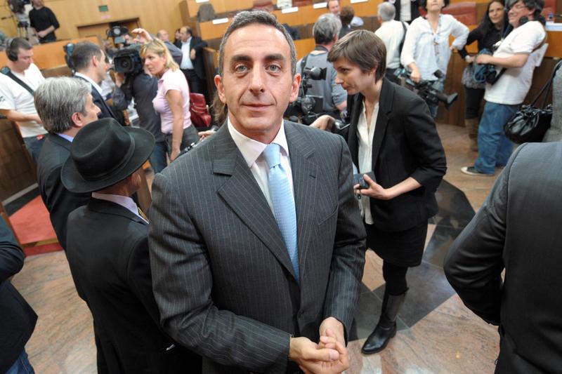 Paris. Perquisitions et interpellations dans un important cercle de