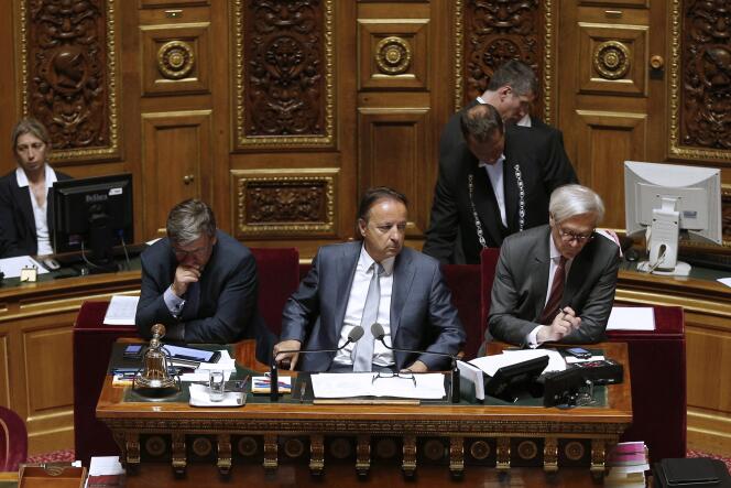 Le plateau Sénat présidé par le socialiste Jean-Pierre Bel, le 9 avril 2014.