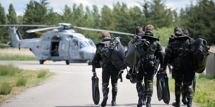Ou L Armee Va T Elle Supprimer Le Plus De Postes En 2015