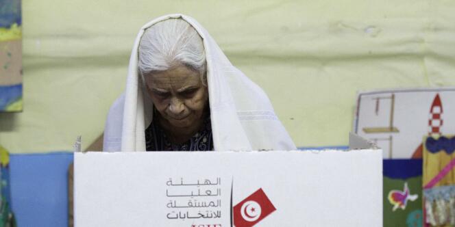 Une électrice tunisienne. 