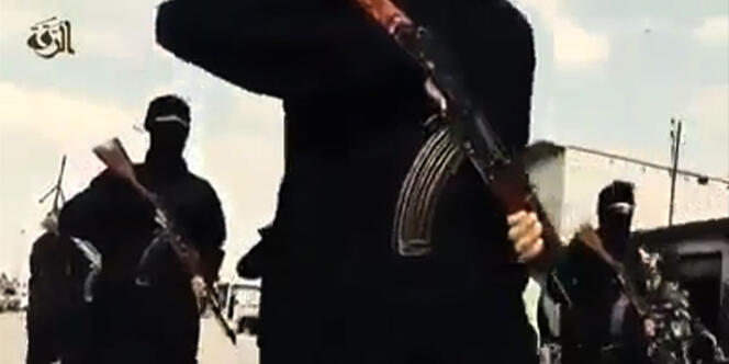 Image extraite d'une vidéo de propagande de l'Etat islamique diffusée le 23 septembre 2014.