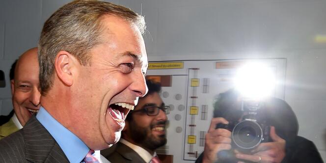 Le leader du parti eurosceptique UKIP, Nigel Farage, à Rochester, dans le Kent, le 21 novembre. 