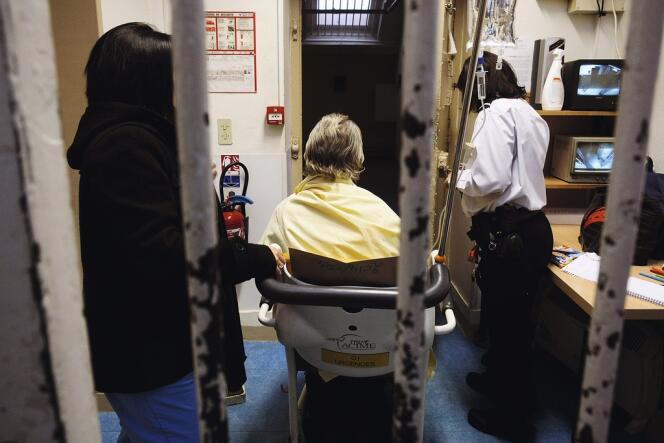 Les prisonniers-patients sont répartis dans neuf chambres de 16 mètres carrés.