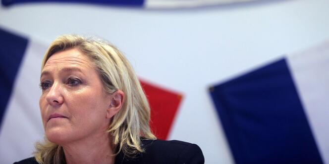 Marine Le Pen, le 11 novembre, à Châlons-en-Champagne.