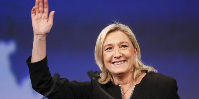 Marine Le Pen au congrès du Front national à Lyon, le 29 novembre.