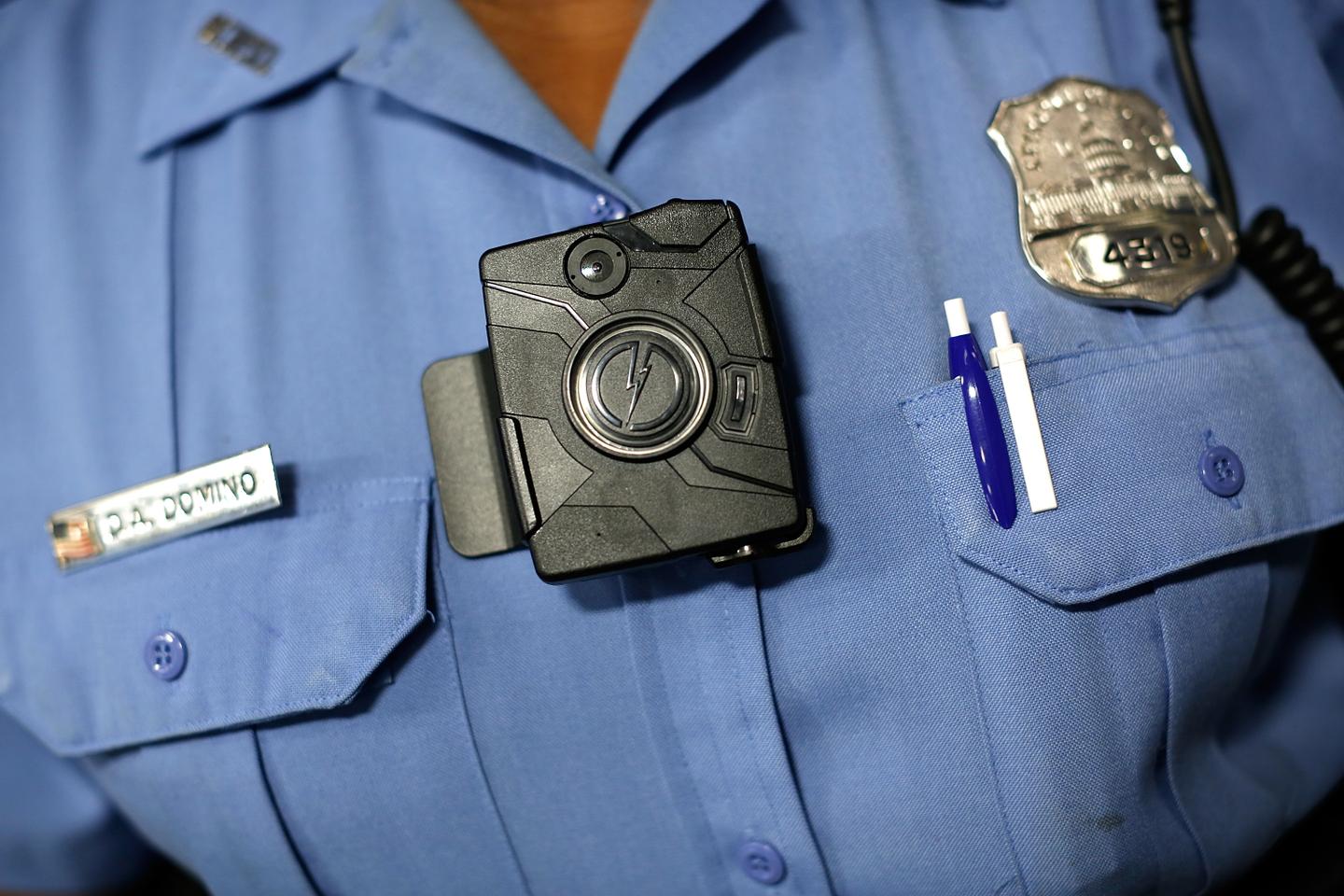 Après Ferguson, Obama veut équiper les policiers de caméras embarquées