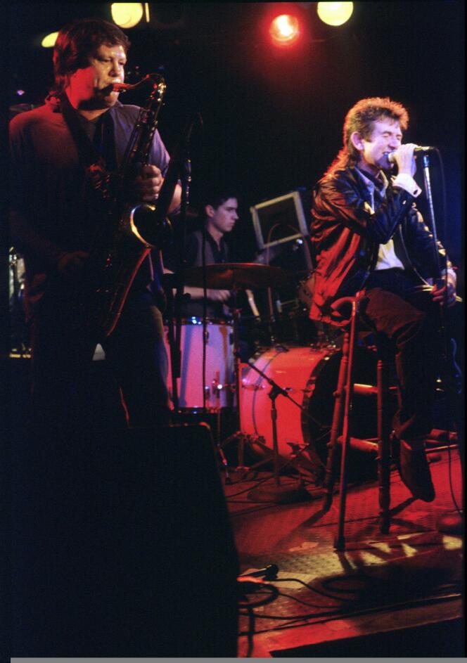 Bobby Keys en concert avec The Tremors à Austin, aux Etats-Unis, en mai 1987.