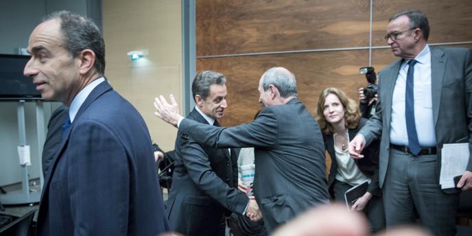 A L Ump Nicolas Sarkozy Aura Du Mal A Rassembler