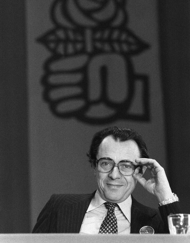 Michel Rocard, lors du congrès du PS de 1979.