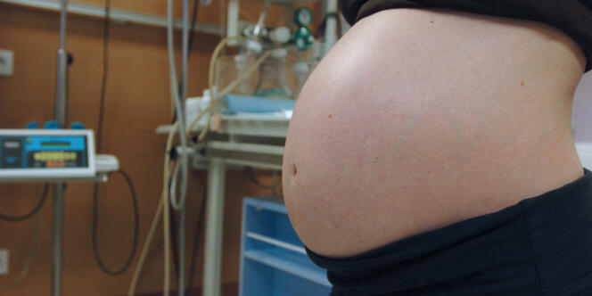 Une femme enceinte, en 2008, à la maternité des Bluets, à Paris. 