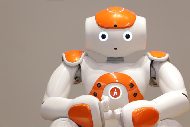 Nao, robot de compagnie, mesure 58 cm pour 5,4 kg.