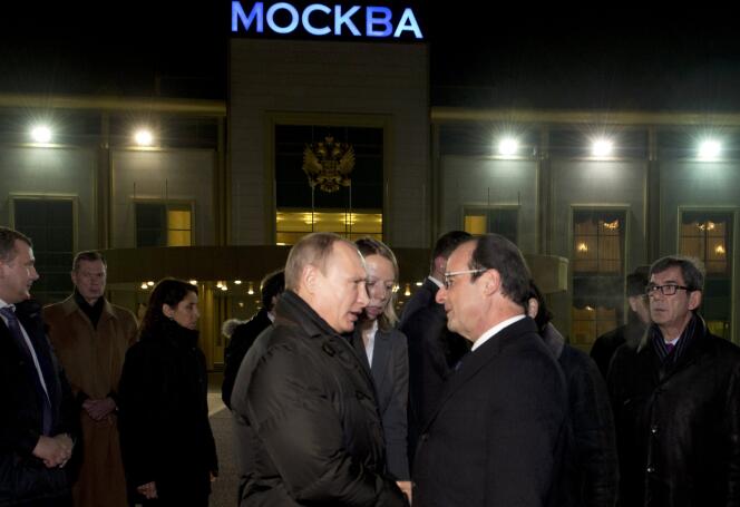 Vladimir Poutine et François Hollande à Moscou, le 6 décembre.