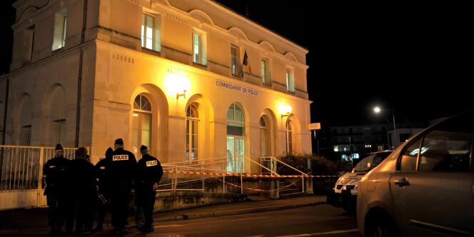 Samedi, un homme avait attaqué le commissariat de Joué-lès-Tours (photo) avant d'être abattu.