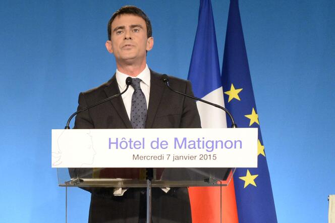 Manuel Valls, à Matignon, le 7 janvier.