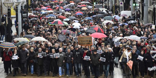 A Limoges, la manifestation s'est étiré sur quelque 3 kilomètres dans le centre de Limoges pour accueillir plus de 30 000 personnes mobilisées.