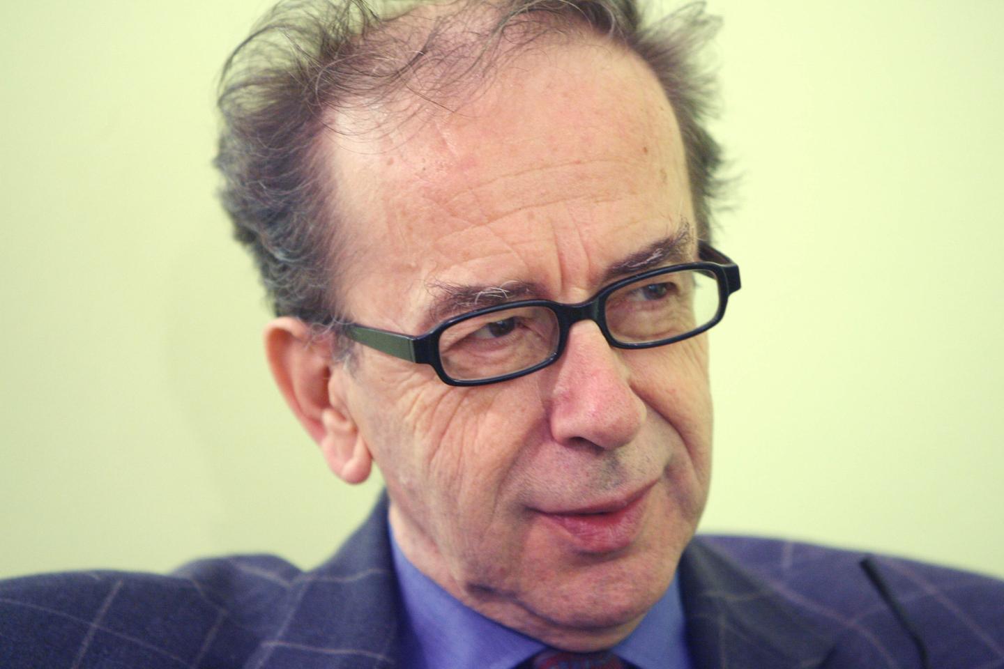 Ismail Kadare, the great Albanian writer, dies aged 88