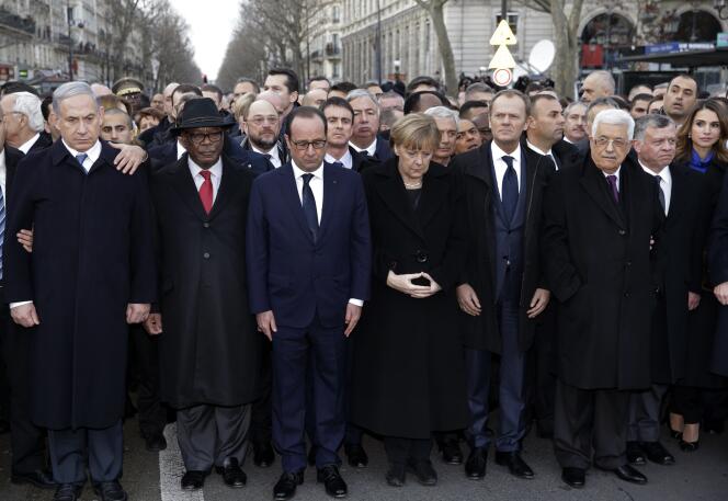 Les chefs d’Etat pendant la minute de silence, le dimanche 11 janvier, à Paris.