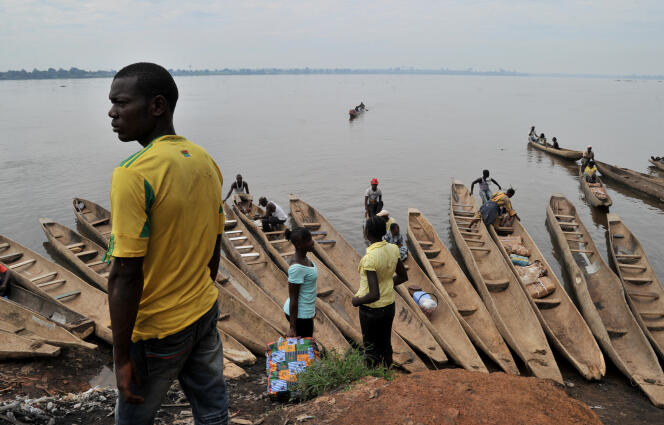 Le naufrage s'est produit au niveau de la localité de Modalé, à 125 kilomètres en aval de Bangui.