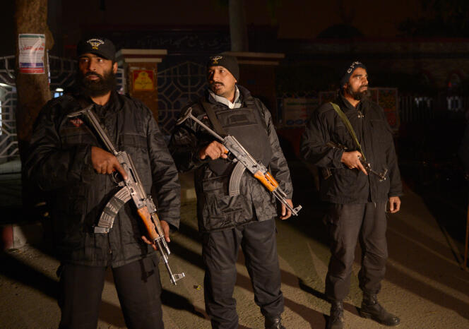 Yousaf Al-Salafi était entré au Pakistan il y a cinq mois, en provenance de Turquie. Au cours des derniers mois, il aurait rencontré des talibans pakistanais dans les zones tribales du Nord-Ouest, un repaire de groupes islamistes armés situé à la frontière avec l'Afghanistan.