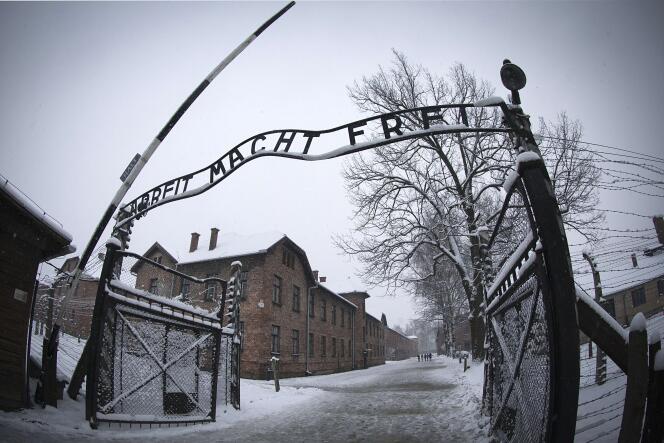 L'entrée du camp d'Auschwitz, en Pologne.