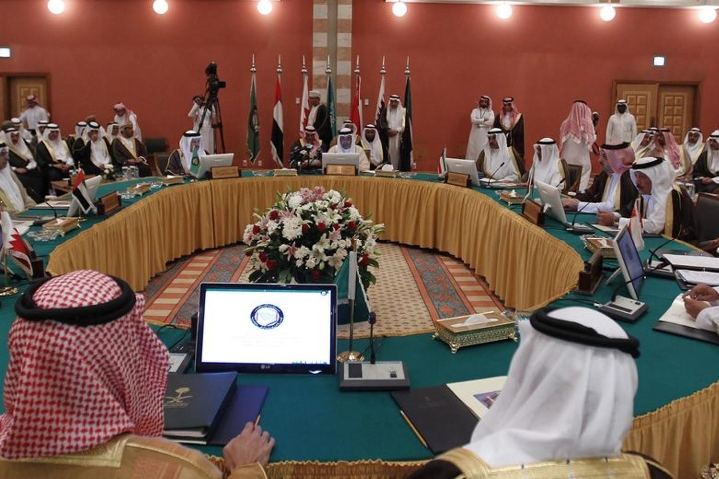 GRANDS RISQUES LE BOOM DES PROGRAMMES INTERNATIONAUX visual data 8