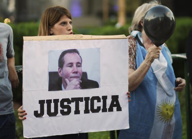Une pancarte à l'effigie du procureur Alberto Nisman, lors d'une manifestation à Buenos Aires le 26 janvier.