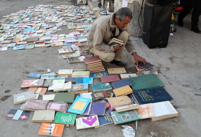 Marché aux livres à Bagdad, le 23 janvier 2015.