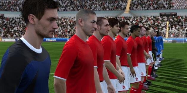 Dans FIFA 11, EA introduit le onze contre onze en ligne.