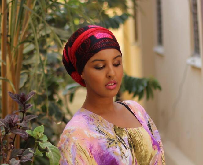 Ugaaso Abukar Boocow, une Somalienne qui brise les stéréotypes sur son compte Instagram.
