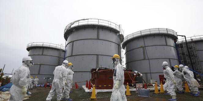 Malgré la fuite d'eau contaminée détectée à la centrale de Fukushima, ici le 7 novembre 2013, l'entreprise Tepco s'est voulue rassurante.