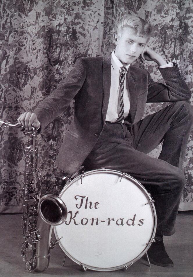 Publicité pour The Kon-rads, 1966.
Photographie de Roy Ainsworth
Courtesy of The David Bowie Archive
Image © Victoria and Albert Museum
