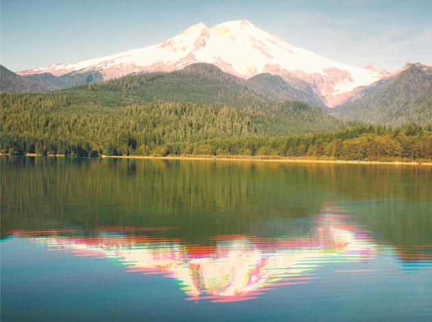 Entre-temps, le lac est devenu artificiel en vue de produire de l'électricité à l'aide d'un barrage.