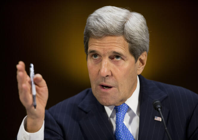Le secrétaire d'Etat John Kerry devant la commission des affaires étrangères du Sénat américain le 11 mars.