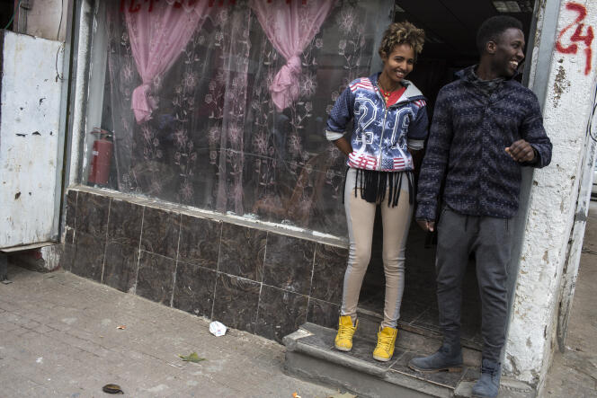 Barik et une amie érythréenne, qui tient un café devenu populaire dans ce quartier de la ville.