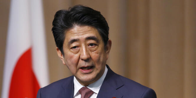 « Malheureusement, nous n’avons pas encore pu sortir de la période de déflation », a admis, mardi 17 mars, la premier ministre, Shinzo Abe, devant le Parlement japonais.