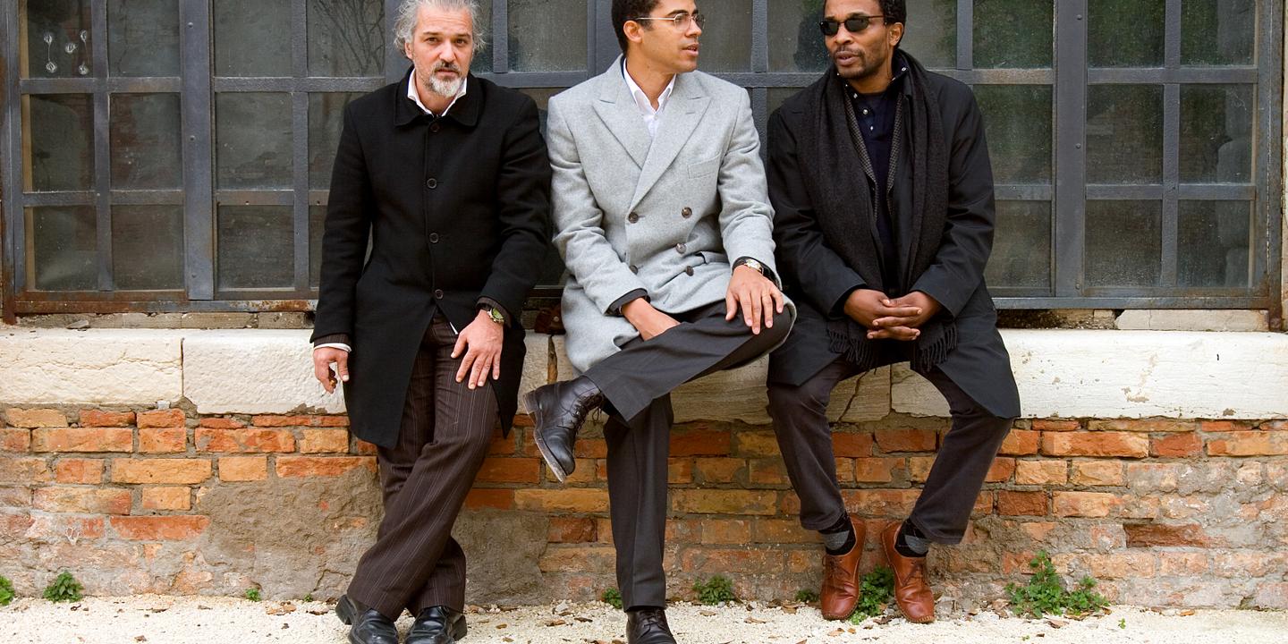 Sindika Dokolo Nous Africains Allons Integrer Le Monde De L Art Sans Baisser Notre Pantalon