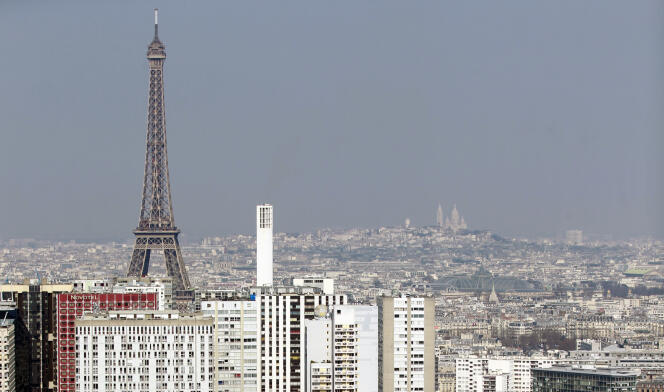Une vue de Paris en mars  2015.
