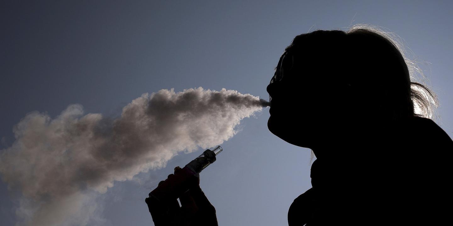 elfbar nachfüll pod läuft aus Société. Cigarette électronique : pourquoi est-elle interdite dans certains  pays ? main image 1