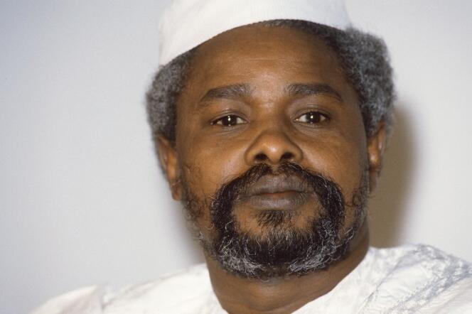L'ex-président Hissène Habré, en janvier 1987 à N'Djamena.