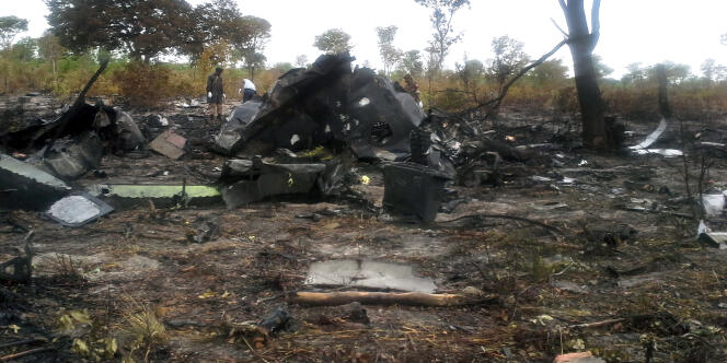 Un avion de Mozambique Airlines s'était écrasé dans le nord-est de la Namibie, avec 33 personnes à son bord, le 29 novembre 2013.