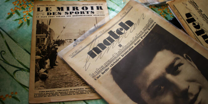 Coupures de presse de 1930, après Paris-Roubaix et Paris-Tours 1930, chez Jean-Jacques Maréchal.