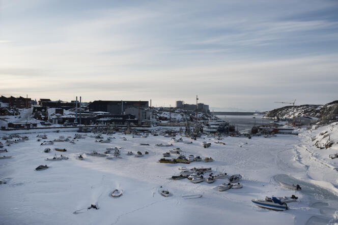 Le port d'Ililussat, au Groenland, le 24 mars 2015.