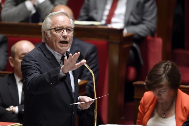 Francois Rebsamen, en avril 2015 à l'Assemblée.