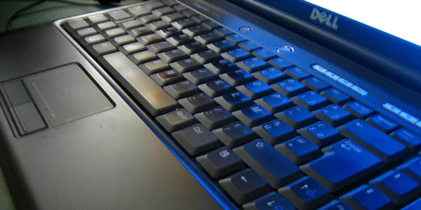 169 e-mails et 6h de réunion par semaine : les risques de l'infobésité au travail